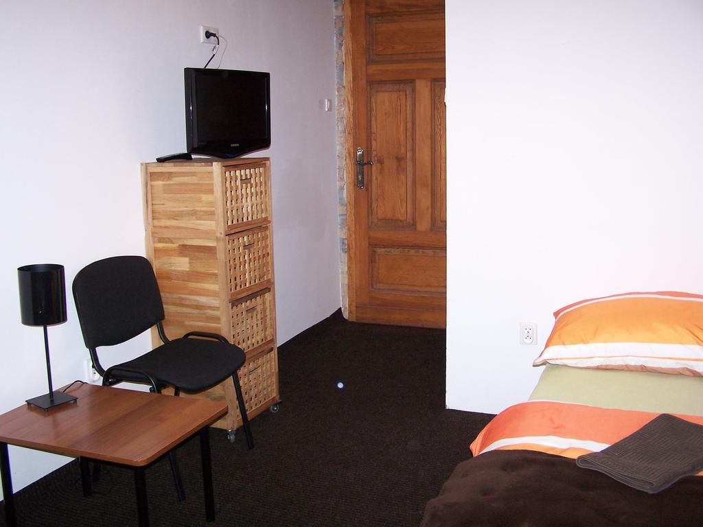 Film Hostel *