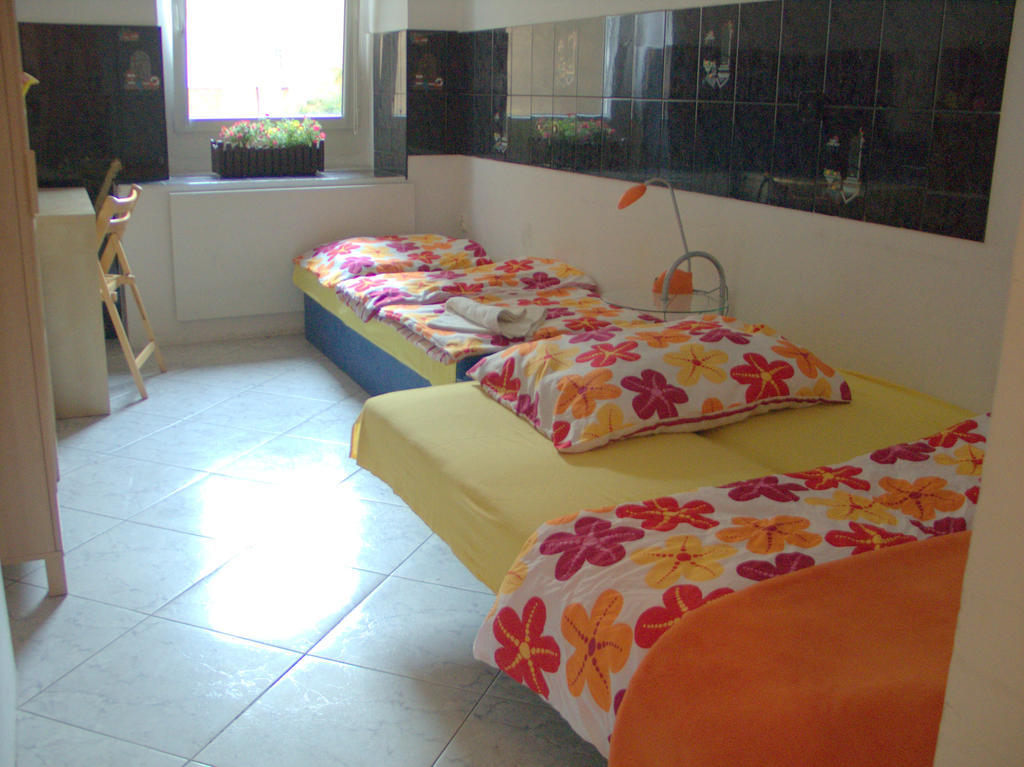 Hostel Film